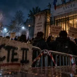 Blocages de lycées à Caen : tensions jeudi devant Rostand et Fresnel