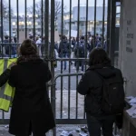 À Caen, des enseignants soutiennent les revendications des lycéens mobilisés