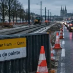 Chantier du tram à Caen : circulation difficile boulevard Yves-Guillou